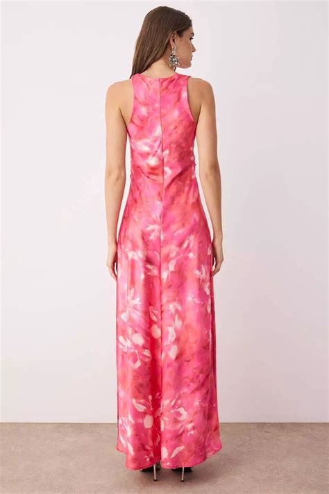 Trendyol Multi-Colored Fitted Satin Woven Maxi Evening Prom Dress 2026
