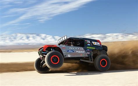 Ford Bronco Goes Extreme Off-Road Racing Again - The Car Guide