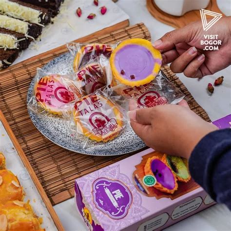 senin ceria  arasari lapis talas arasari