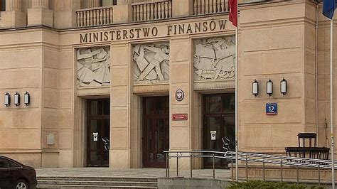 Ministerstwo Finans W Ostrzega Przed Fa Szywymi Wiadomo Ciami