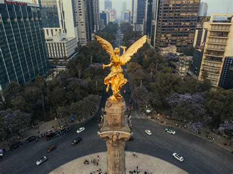 Golden angel of Independence in Mexico CityFree Stock Photo