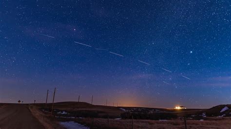 Too Many Satellites: Astronomers Voice Concern Over Second-Gen Starlink