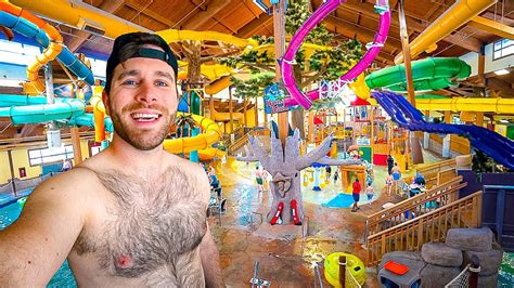 Massive Indoor Water Parks At Wisconsin Dells Wilderness One Of