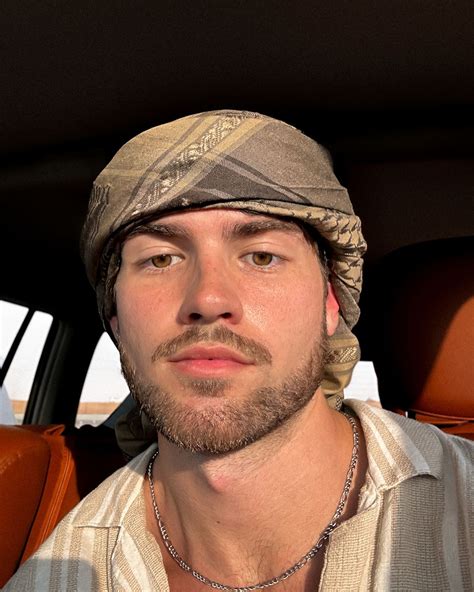 SAGE PHILLIPS (@sagephillips10) • Instagram photos and videos