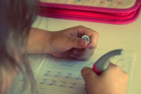 child kid writing  photo  pixabay