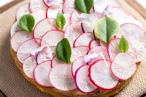 plating trends  restaurants   york times