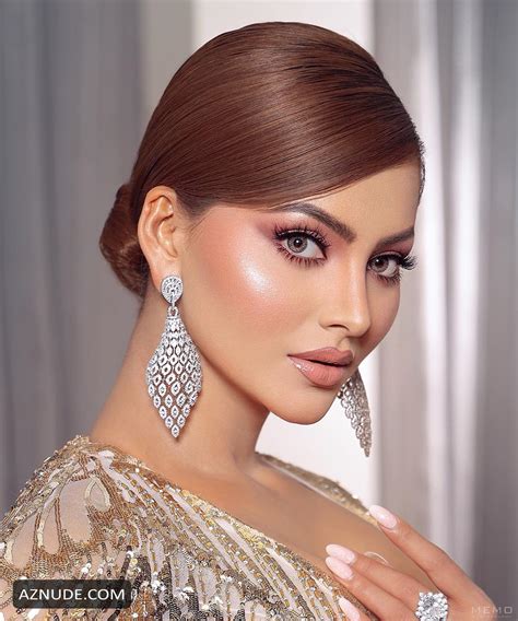 URVASHI RAUTELA Nude AZNude