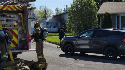 Carleton Sur Mer Un Automobiliste Sorti In Extremis De Sa Camionnette