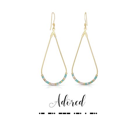 earrings dot dash design