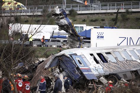 Train Wrecks Crashes And Disasters