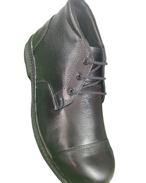 Plain Men Black Leather Shoes at Rs 580/pair in Agra | ID: 2852109928455