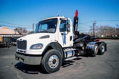 Ship My Freightliner M2 To Salem Uship