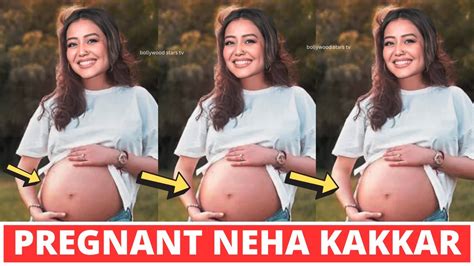 Pregnant Neha Kakkar Flaunting Her Baby Bump And Announced First