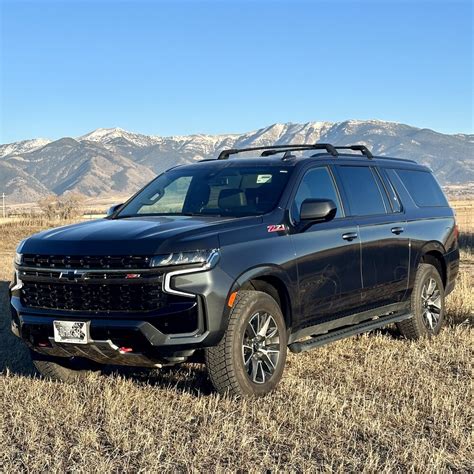 Chevrolet Suburban: MARIO