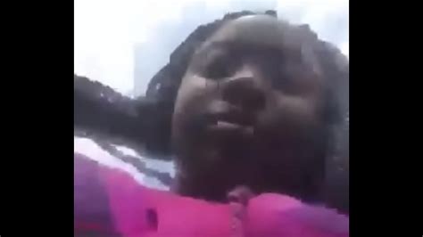 S Amuser Avec La Femme Des Gens XVIDEOS