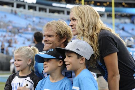 Nfl News Greg Olsen Says His Son Tj May Need Heart Transplant