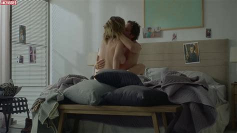 Naked María Eugenia Suárez in Alternative Therapy