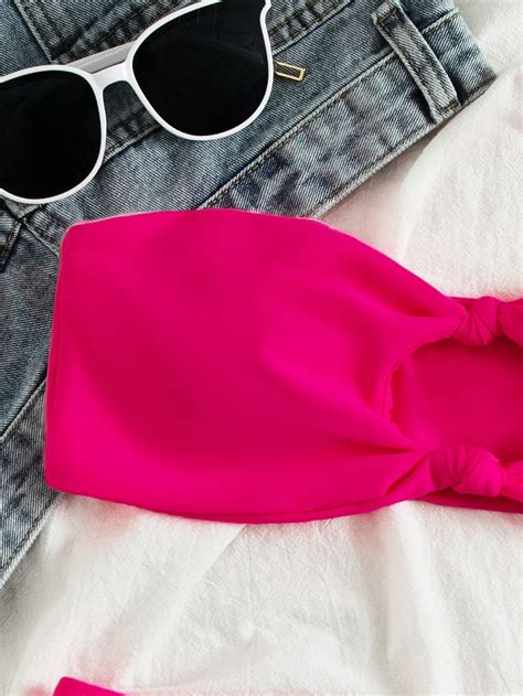 Swim Mod Conjunto de bikini liso con decoración de nudos parte superior de bandeau y bottom de