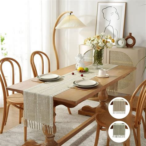 table runners  dining room table
