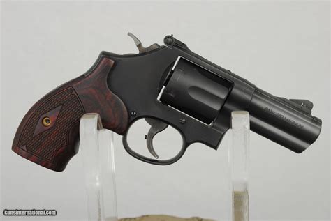 SMITH WESSON PERFORMANCE CENTER MODEL 19 9 CARRY COMP IN 357 MAGNUM