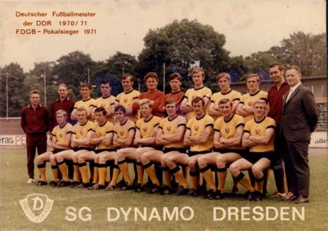 Filehistorical Logo Sg Dynamo Dresden 1968 90png Wikimedia Commons