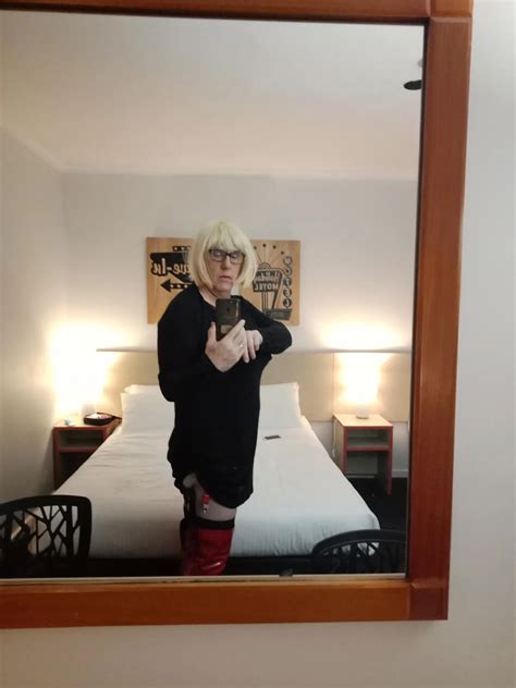 Hooker Photoshoot With Cumshots 10 Nude Pics XHamster