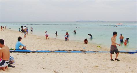 瀬底ビーチの駐車場、シャワー、更衣室は？雑誌で紹介される瀬底島のビーチ！ Okinawa Beach Blog