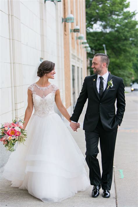 A Glamorous Wedding at Uptown Theater in Kansas City, Missouri