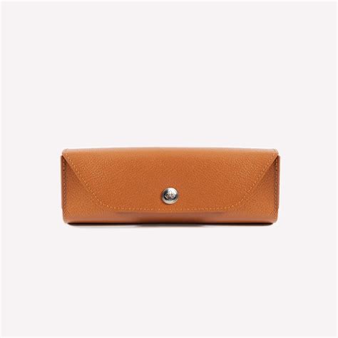 Capra Large Travel Pill Case - Borderfree