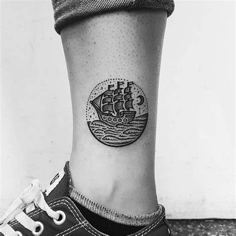 40 Dotwork Circular Tattoos by Mike Stout | TattooAdore | Circular tattoo, Circular tattoo ...