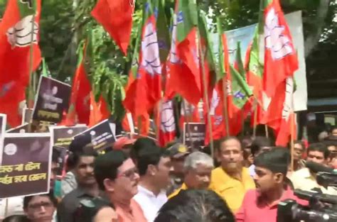 Bengal Ssc Scam Bjps Protest In Bengal Zee News