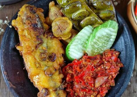 Resep Ikan Goreng Tepung dan Sambal Goreng Terasi oleh Dish by Ifah ...