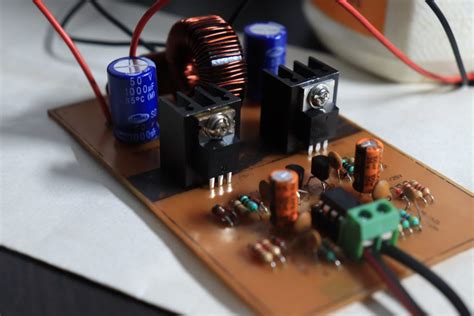 100w Class D Amplifier Using Ic Lm393 And Irf 540 Irf 9540 Soldering Mind