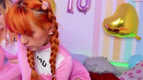 Mel Lesbian Show