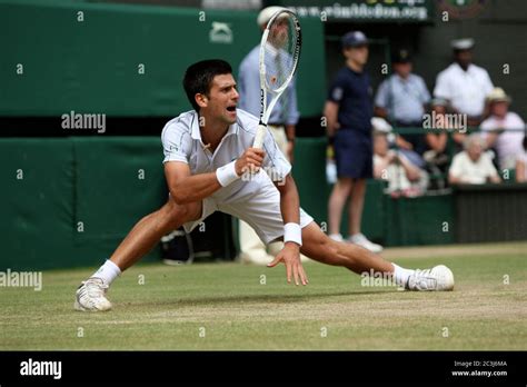 Novak djokovic forehand hi-res stock photography and images - Alamy