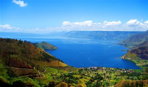 Lake Toba: Southeast Asia’s Largest Lake by Arland | Tripoto