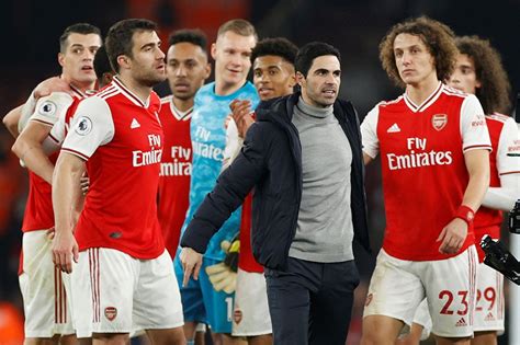 Football Arteta Earns First Win As Arsenal Sink Man Utd Abs Cbn News