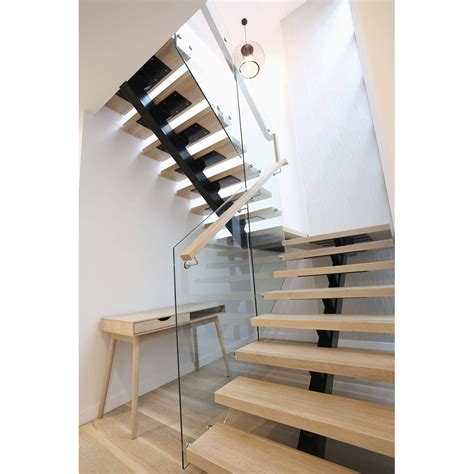 Modern Wooden Staircase Floating Straight Stairs Customized Interior