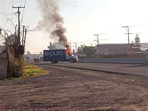 Matan A Polic A En Celaya Guanajuato Reportan Bloqueos Y Autos