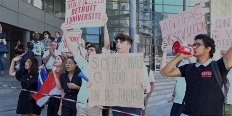 Procès Des « Antifas à Grenoble Ce Jour Luni Appelle à Une