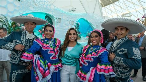 Bienvenida a Mahahual Quintana Roo al crucero más grande del mundo