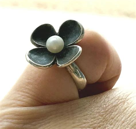 James Avery Retired Pearl Flower Ring Rare Sterling Silver With Ja Box