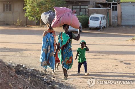 수단 분쟁 엿새째 악화일로사망자 330명·부상자 3천200명종합 연합뉴스