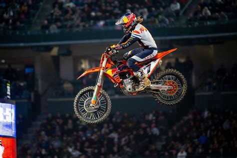 Fourth At Anaheim Edges Red Bull Ktm S Webb Closer In Sx Standings