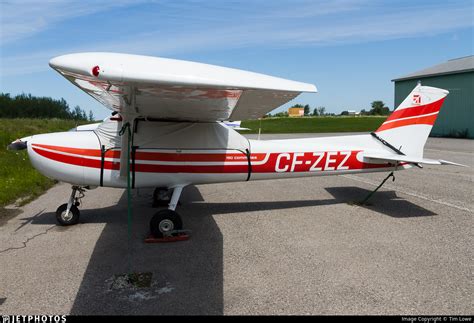 CF ZEZ Cessna 150L Private Tim Lowe JetPhotos