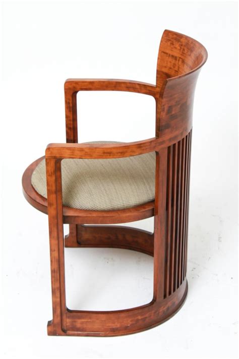 Cassina Frank Lloyd Wright Taliesin Barrel Chair