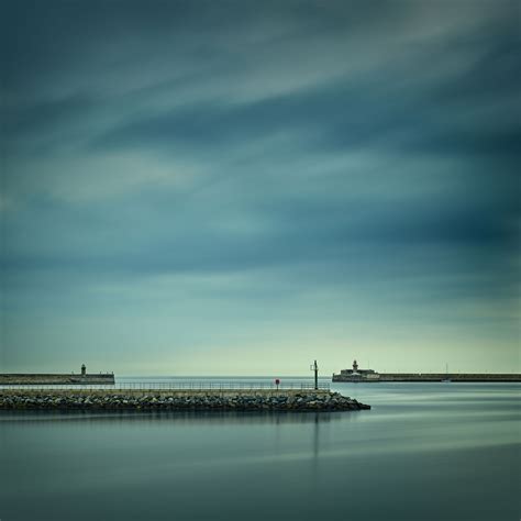 Dun Laoghaire Harbour Photo. A moment of stillness by Enda Cavanagh