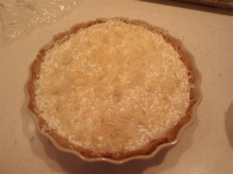 Baking with the Burgons: Coconut Cream Pie: Paula Deen