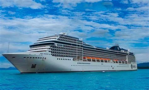 MSC Poesía Transatlántico 21 noches de crucero desde Génova Italia a