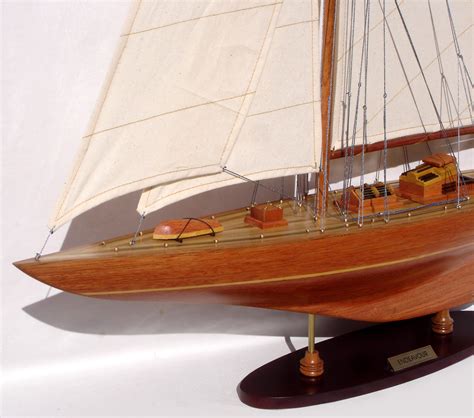 Endeavour Model Yacht Handcrafted Wooden Ready Made Sailing Boat Model